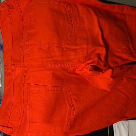 Kensie, Coral pants, 97% cotton, 3% spandex, preloved, good condition. - Picture 5 of 6